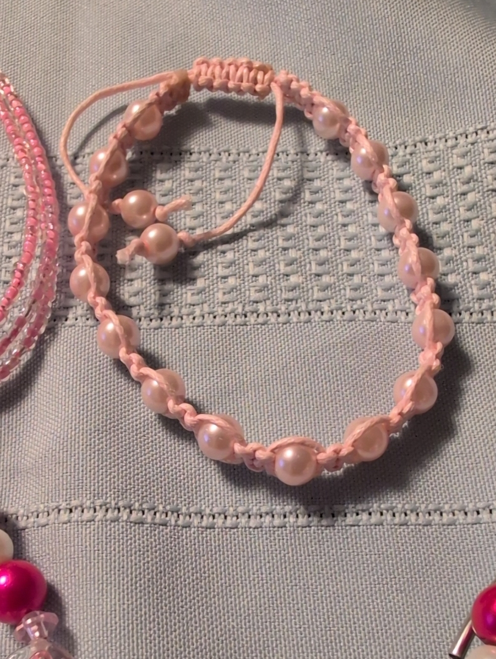 Large Lot Of Women’s Pink Jewelry - Pink Ribbon - Picture 8 of 8